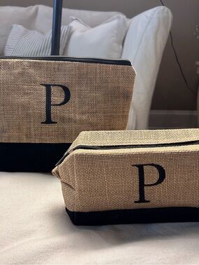 Monogrammed “P” Burlap/Jute Cosmetic Set Makeup Travel Zipper Pouch Brown Black